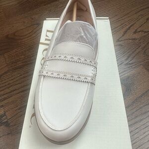 Life Stride Women's Cream Flats SIZE 8W